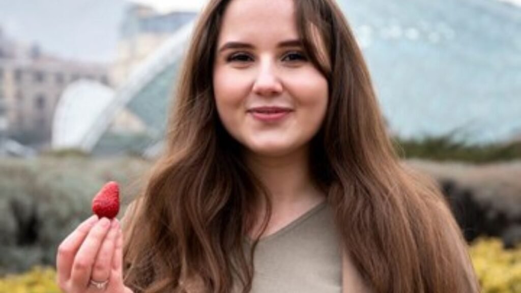 Who is Katherine Sizemore Hodges?